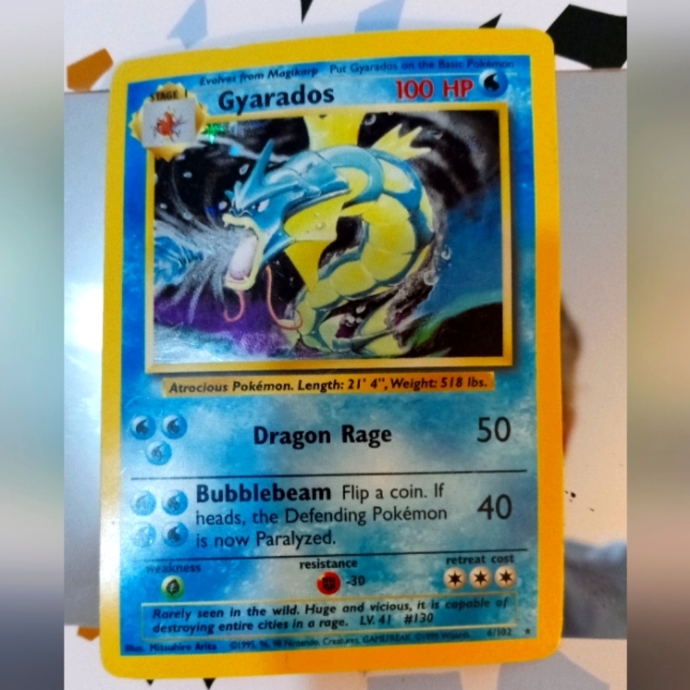 1999 GYARADOS Pokemon Card, Excellent Condition ****